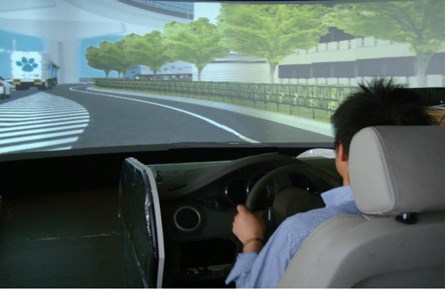 虚拟驾驶